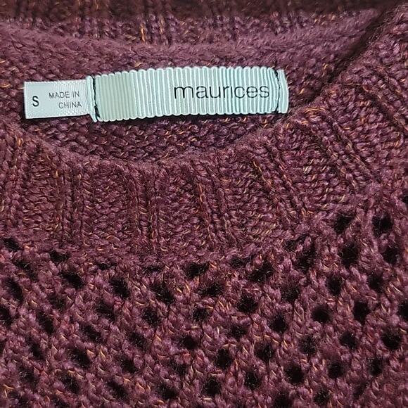 𝅺Maurices short sleeve maroon sweater woman's size small - Picture 3 of 6